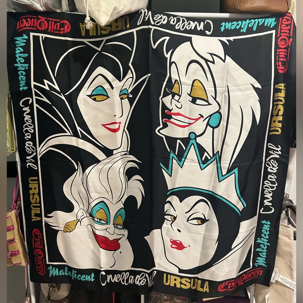 Coach Disney Villains Black & White Silk Scarf NWT - Picture 3 of 8